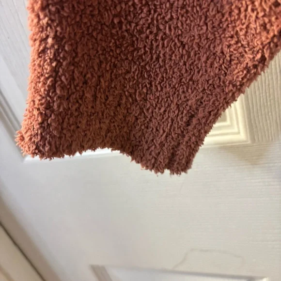 KLd Elegant Rust Crew Neck Crop Oversized Sweater Size Small - Picture 4 of 7